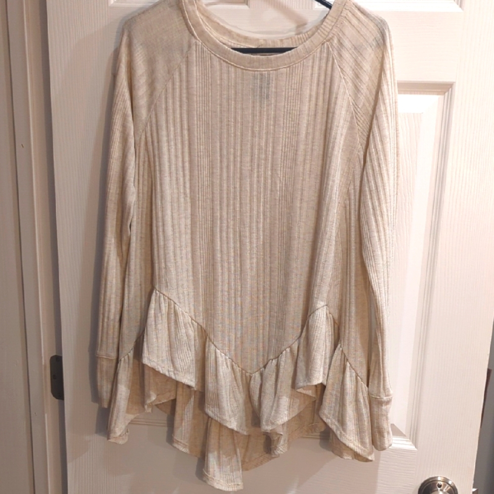 Wrangler 'Retro' Line, M || Ribbed, Ruffle-Hem Sweater || Oatmeal Heather